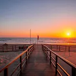 Pe N' Areia By Ericeira Daire *